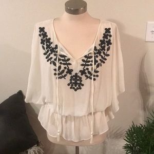 Elle Embroidered Flowy Blouse